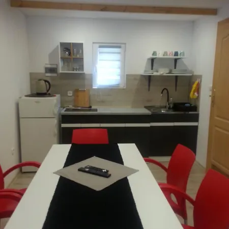 Dom wakacyjny W Zacisznej Zagrodzie *