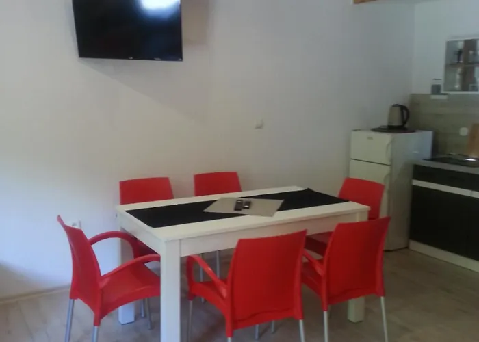 W Zacisznej Zagrodzie 度假居